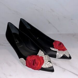 NEW Something Bleu Bo Pointed Toe Kitten rose Heel sz 7.  (F18)